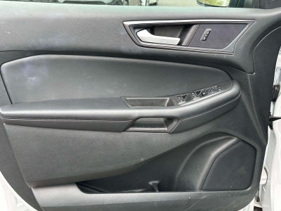 2023 Ford Edge SE