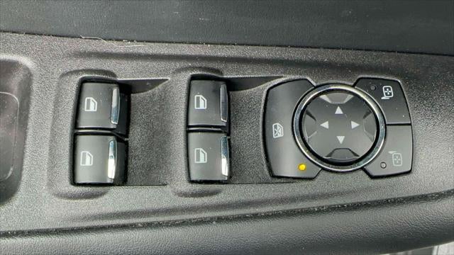 2023 Ford Edge SE