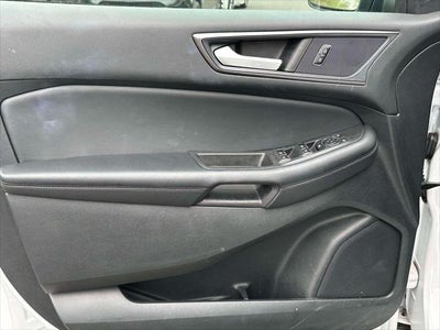 2023 Ford Edge SE