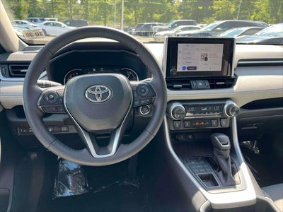 2025 Toyota Rav4 XLE Premium