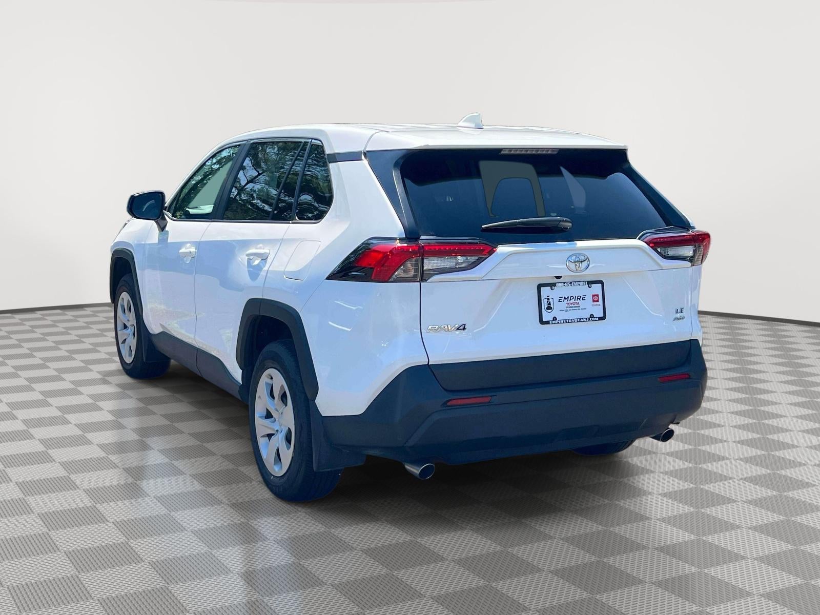 2025 Toyota RAV4 LE