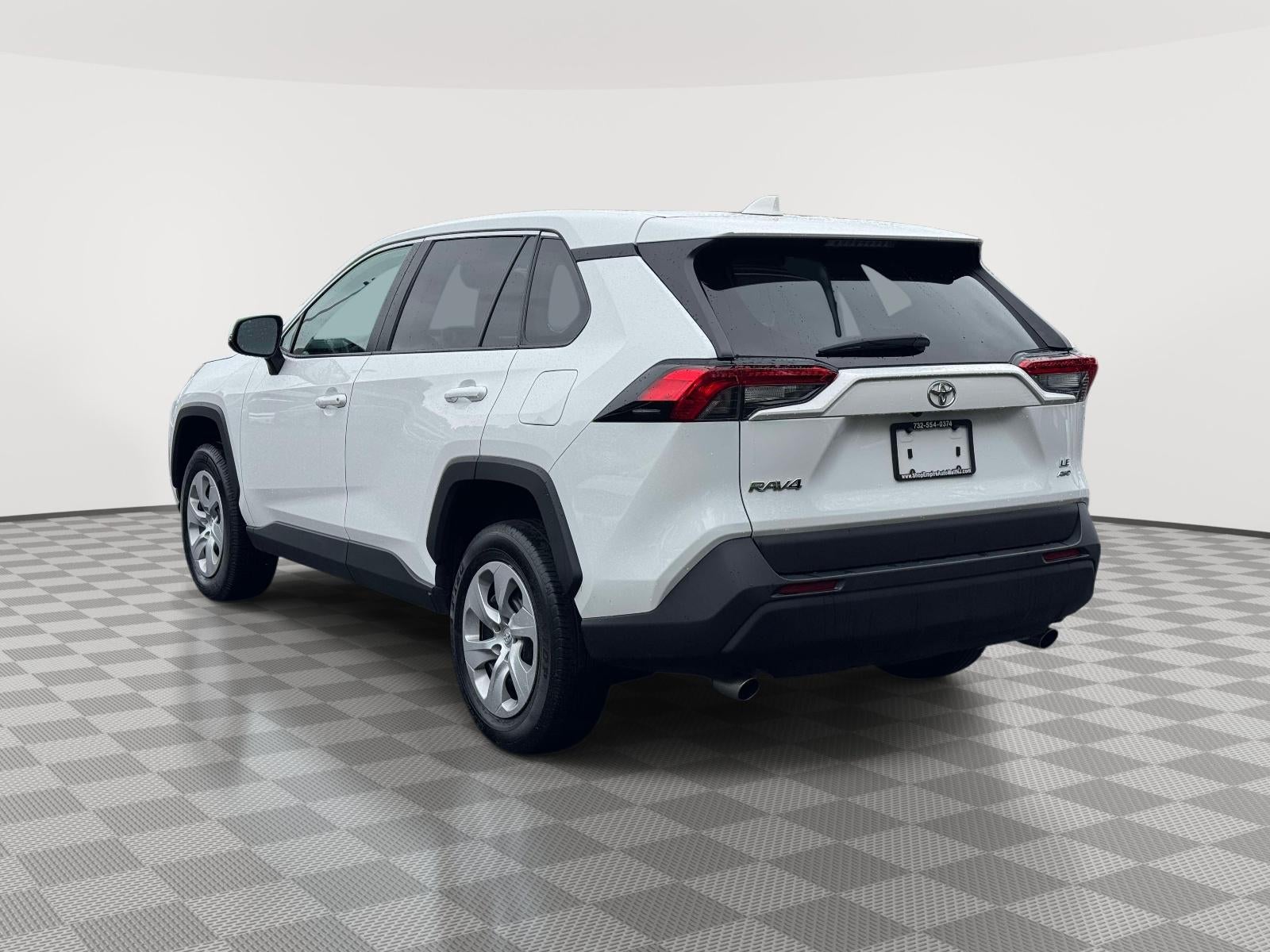 2023 Toyota RAV4 LE