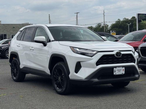 2025 Toyota RAV4 LE