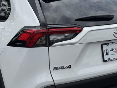 2025 Toyota RAV4 LE