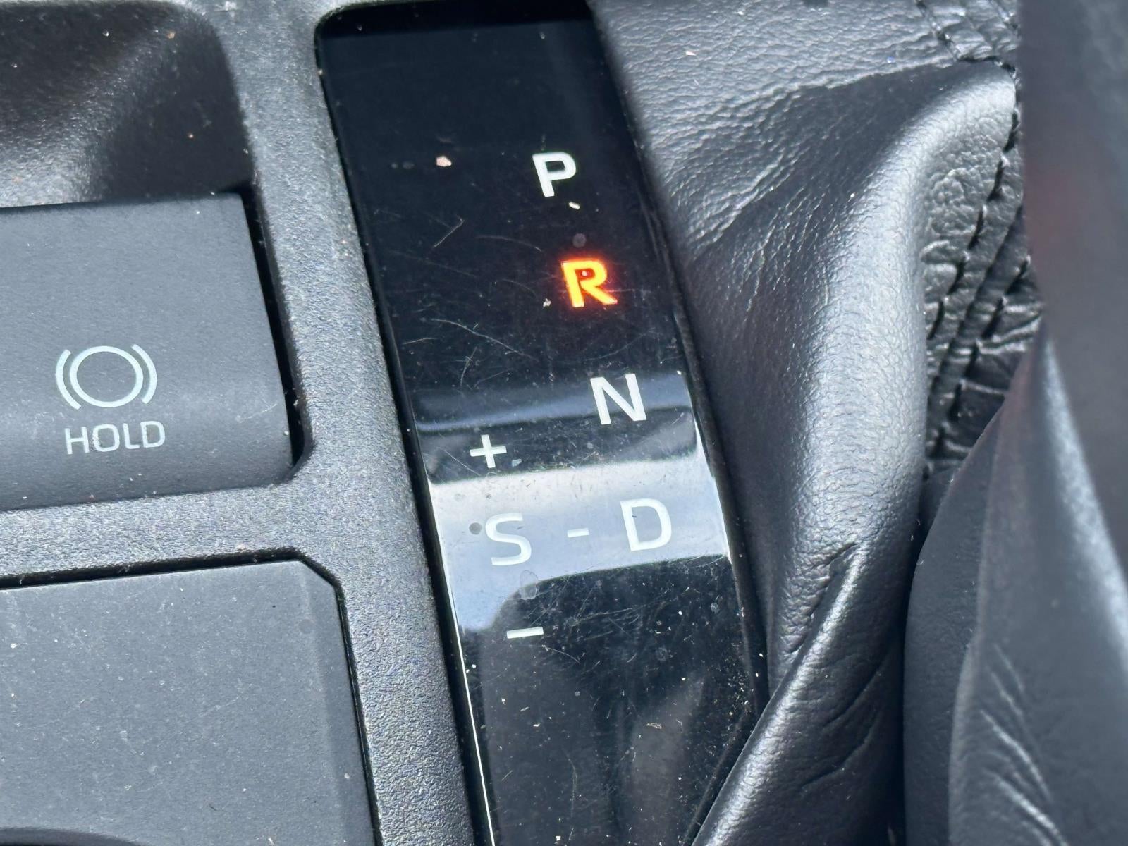 2020 Toyota RAV4 Hybrid LE