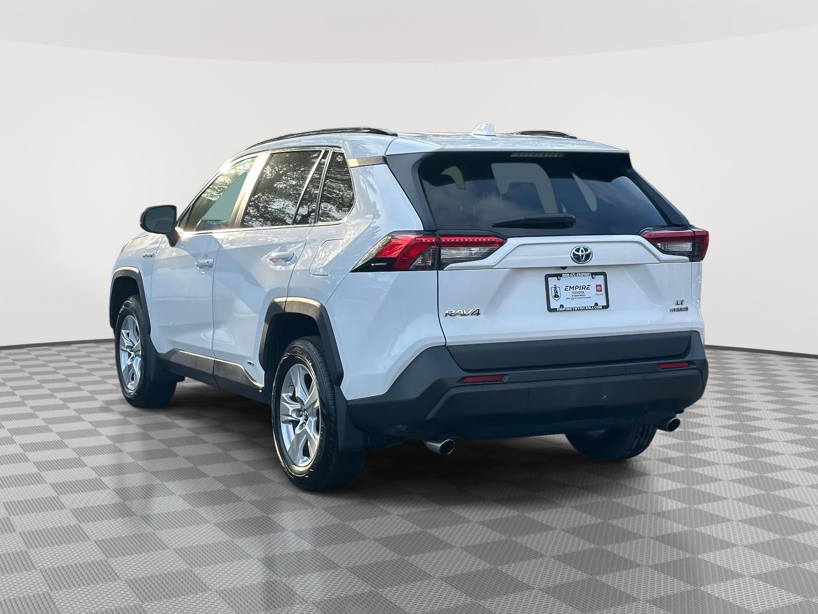 2020 Toyota RAV4 Hybrid LE