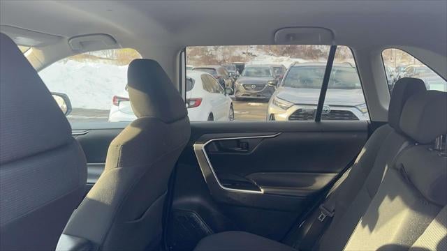 2020 Toyota RAV4 Hybrid LE