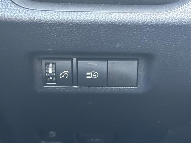 2020 Toyota RAV4 Hybrid LE