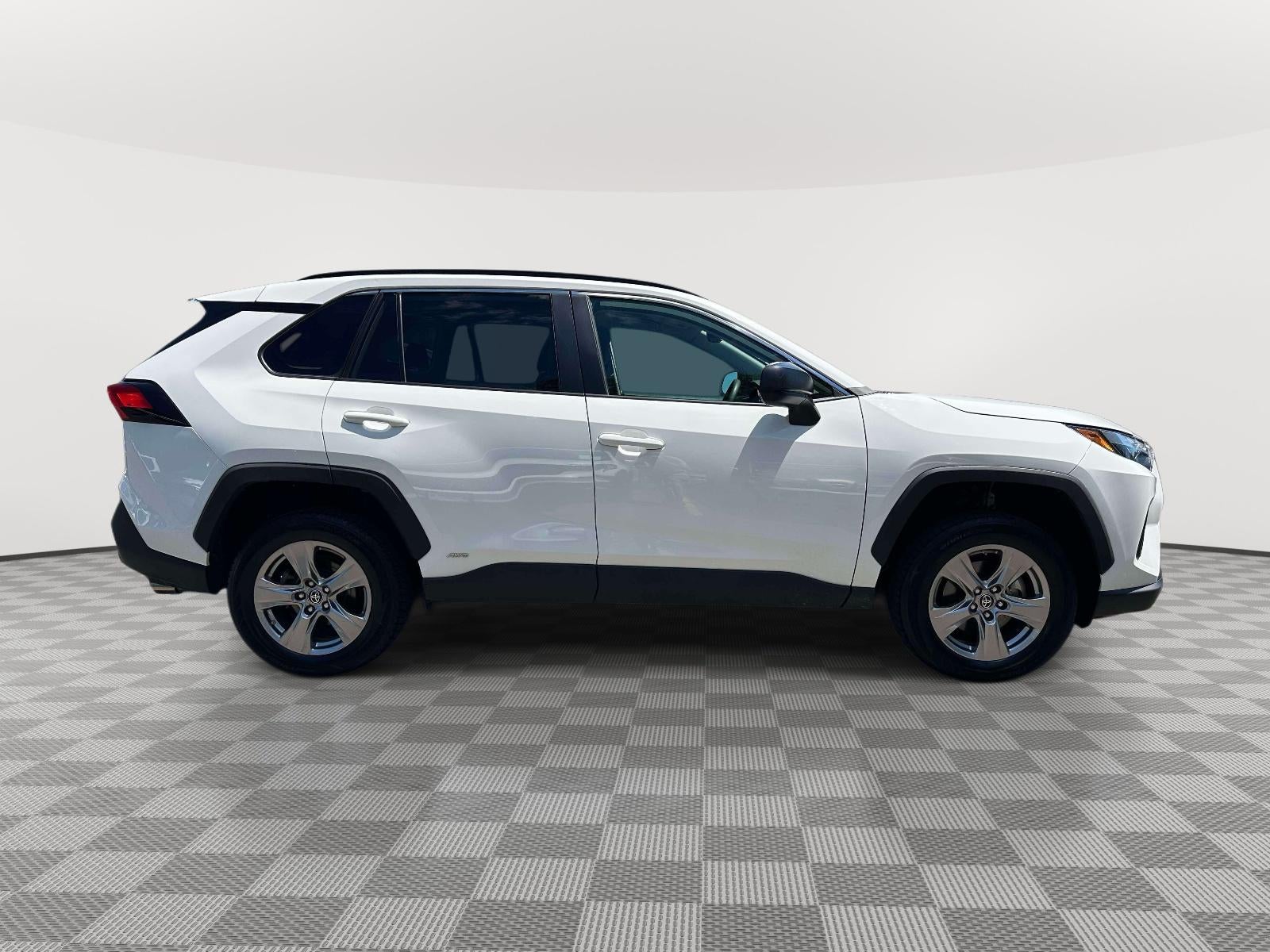 2023 Toyota RAV4 Hybrid LE