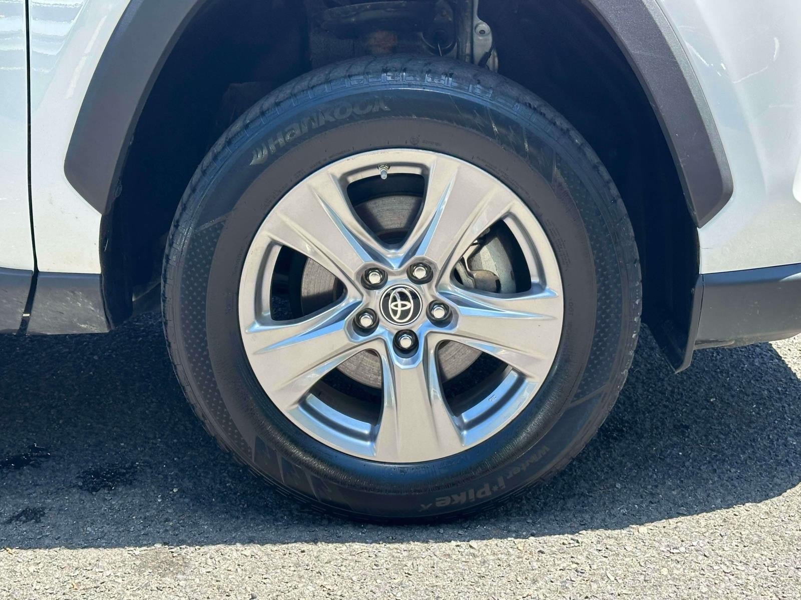 2023 Toyota RAV4 Hybrid LE