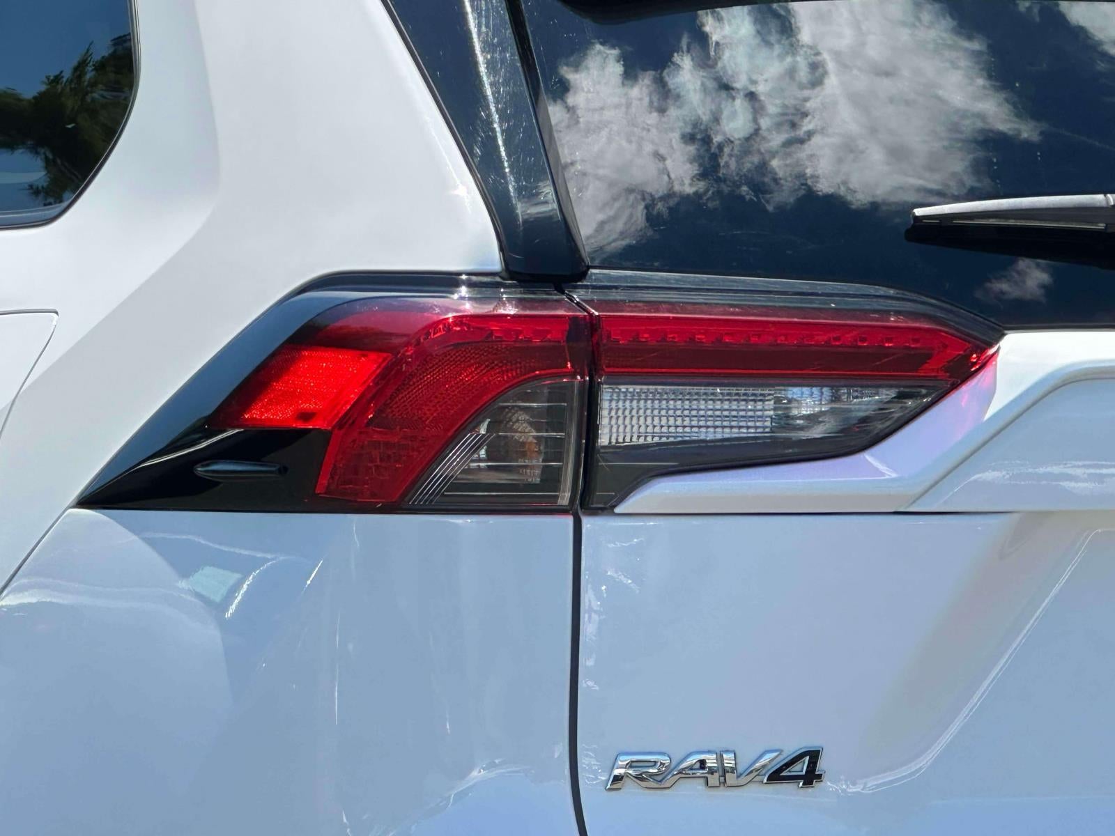 2023 Toyota RAV4 Hybrid LE