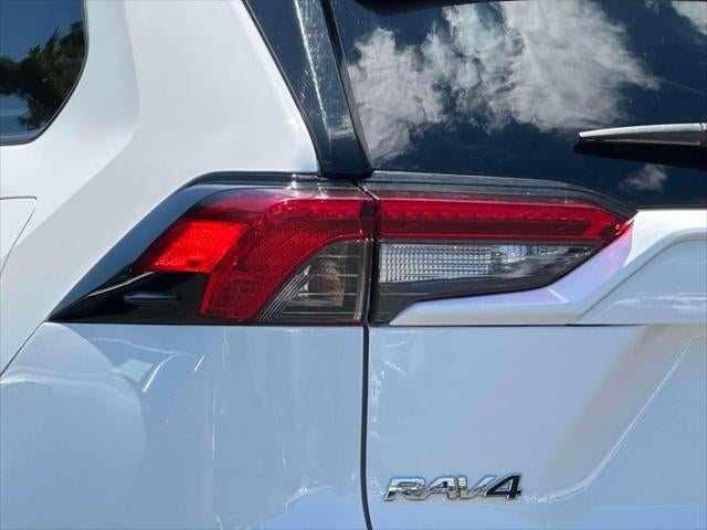 2023 Toyota RAV4 Hybrid LE