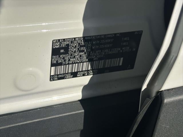 2023 Toyota RAV4 XLE