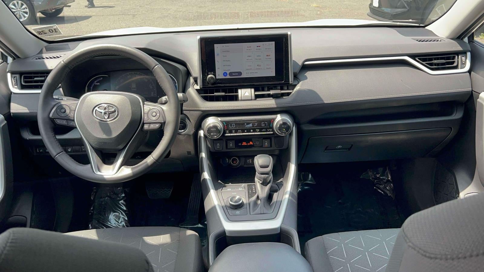 2023 Toyota RAV4 Hybrid XLE