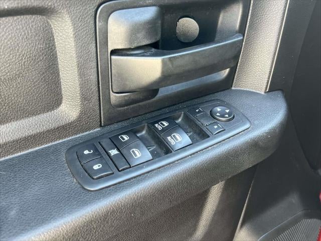 2018 RAM 2500 Tradesman Crew Cab 4x4 64' Box