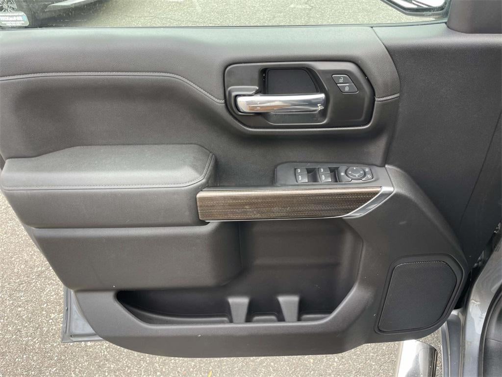 2022 Chevrolet Silverado 1500 LTD 4WD Crew Cab Short Bed LT