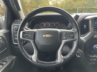 2022 Chevrolet Silverado 1500 LTD 4WD Crew Cab Short Bed LT