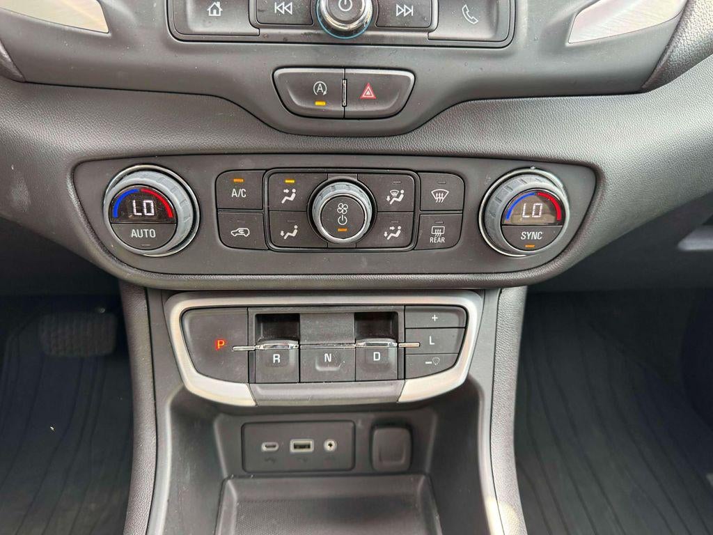 2023 GMC Terrain AWD SLE
