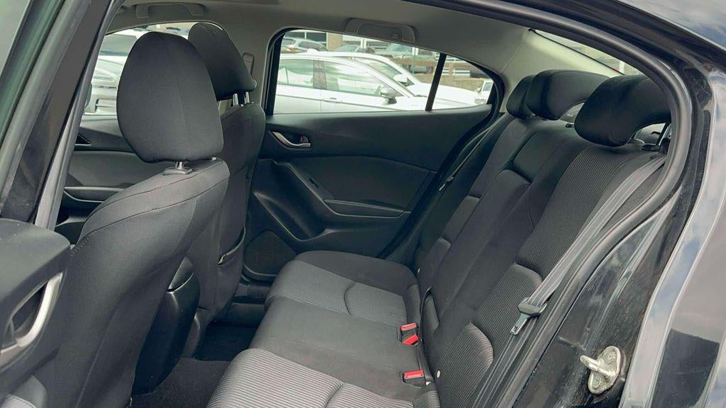2016 Mazda Mazda3 i Touring
