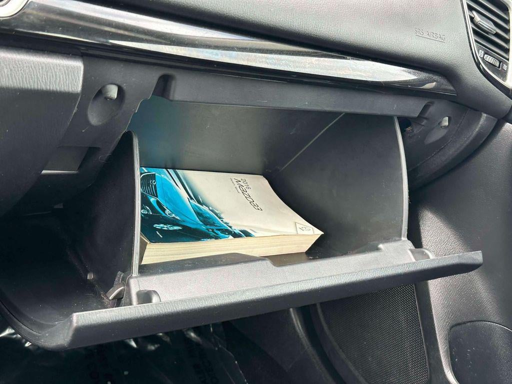 2016 Mazda Mazda3 i Touring