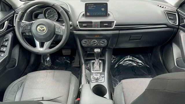 2016 Mazda Mazda3 i Touring