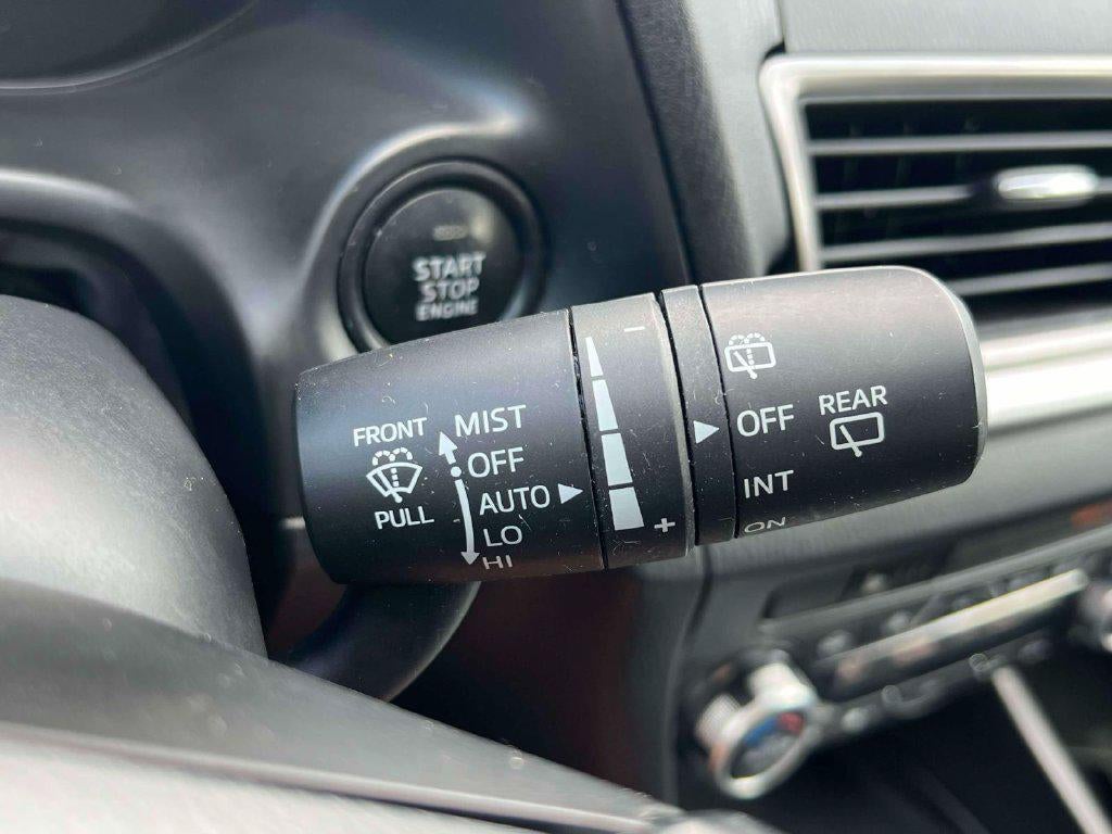 2018 Mazda Mazda3 5-Door Touring