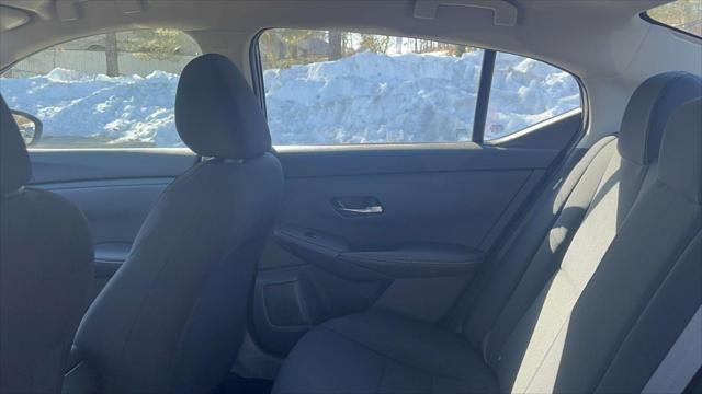 2022 Nissan Sentra S Xtronic CVT