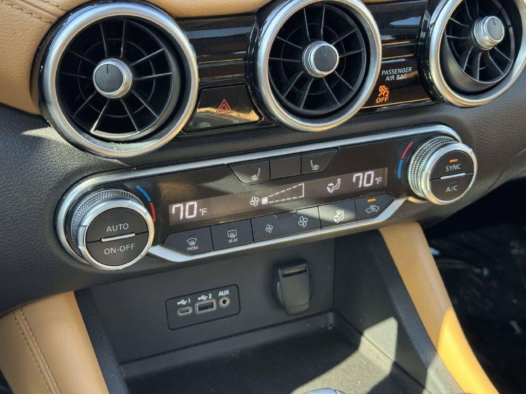 2021 Nissan Sentra SV Xtronic CVT