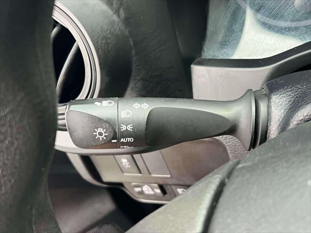 2022 Toyota Tacoma SR V6
