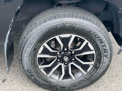 2022 Toyota Tacoma SR V6