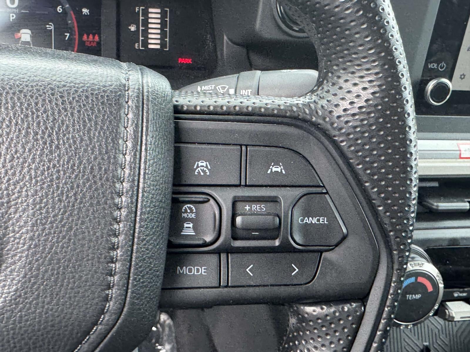 2025 Toyota Tacoma SR5 - Photo 26