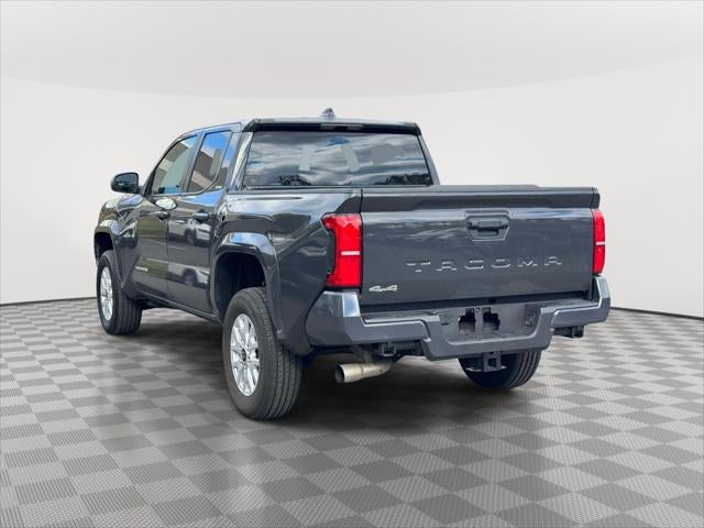 2025 Toyota Tacoma SR5 - Photo 40