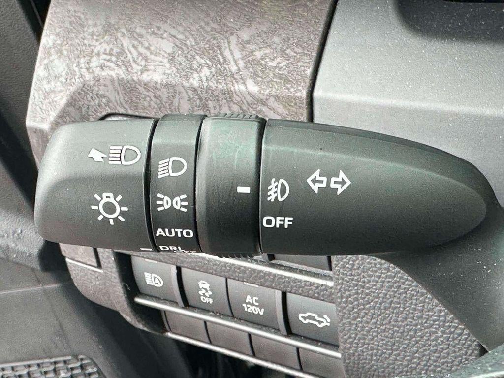 2025 Toyota Tacoma Hybrid Limited