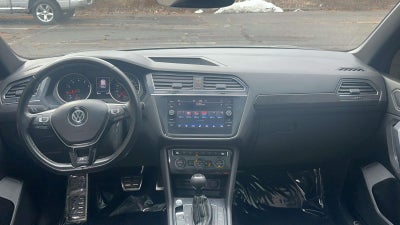 2021 Volkswagen Tiguan 2.0T SE R-Line Black