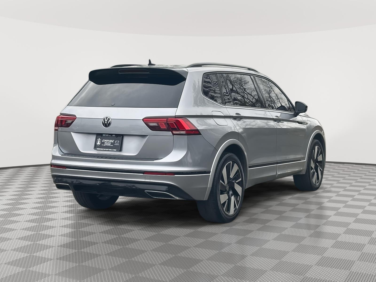 2021 Volkswagen Tiguan 2.0T SE R-Line Black