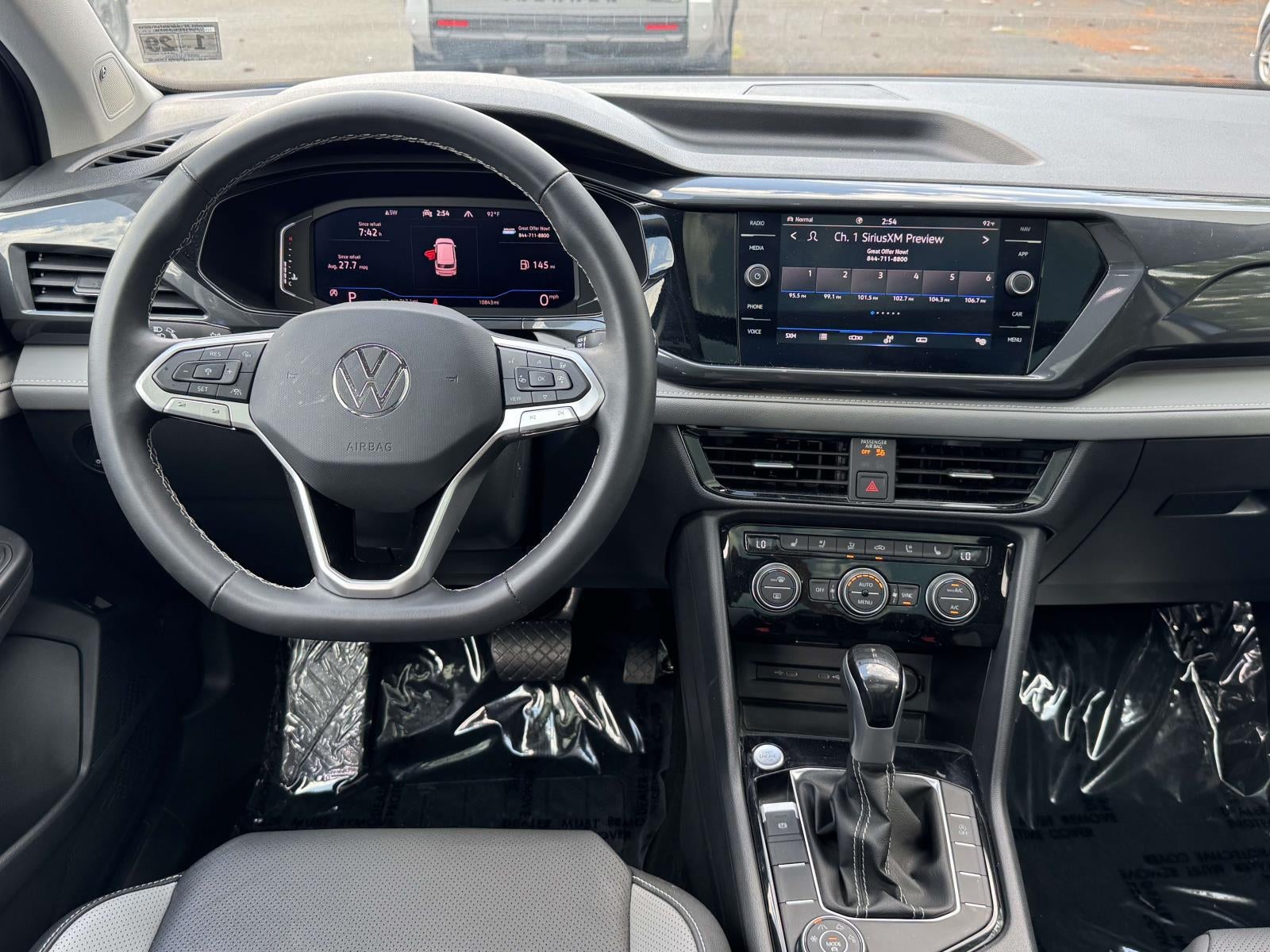 2024 Volkswagen Taos 1.5T SEL
