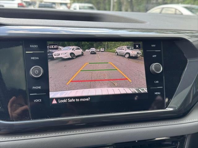 2024 Volkswagen Taos 1.5T SEL