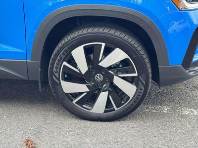 2024 Volkswagen Taos 1.5T SEL