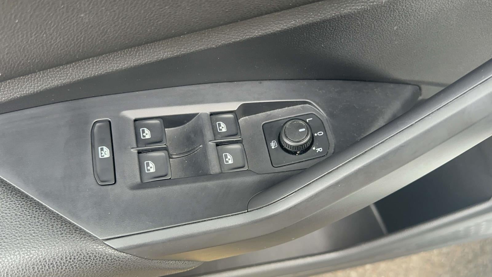 2020 Volkswagen Jetta R-Line