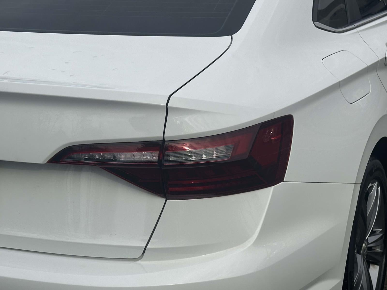 2020 Volkswagen Jetta R-Line