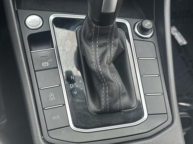 2020 Volkswagen Jetta R-Line