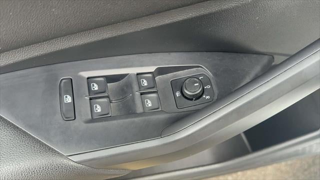 2020 Volkswagen Jetta R-Line