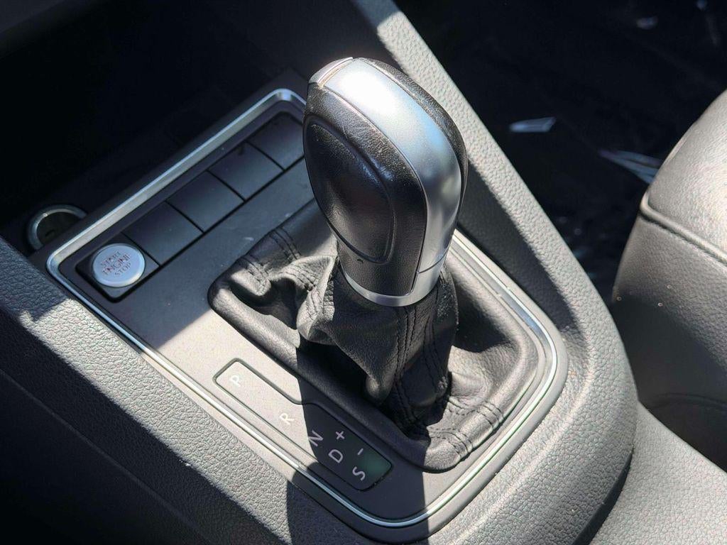 2015 Volkswagen Jetta 1.8T SE