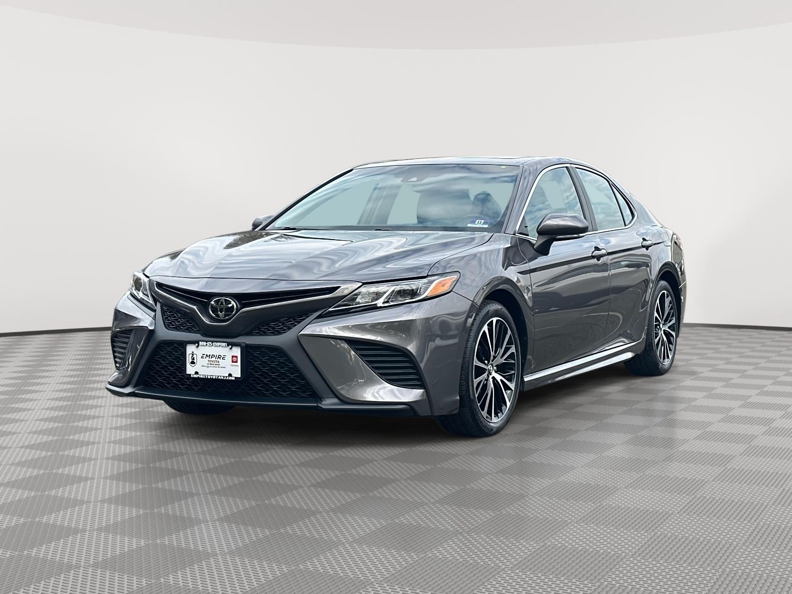 2018 Toyota Camry SE