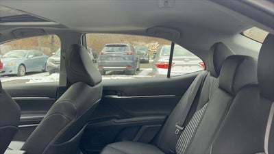 2018 Toyota Camry SE