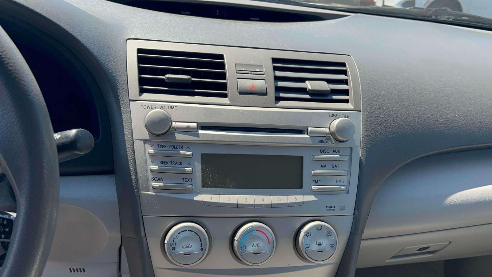 2010 Toyota Camry LE