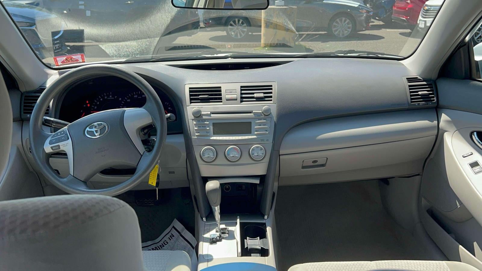 2010 Toyota Camry LE