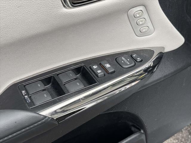 2017 Toyota Avalon XLE Premium