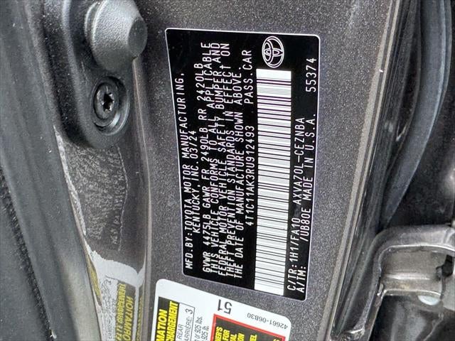 2024 Toyota Camry LE