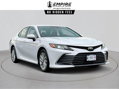 2022 Toyota Camry LE AWD
